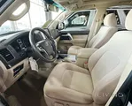 Toyota Land Cruiser VXR 2021 V8
