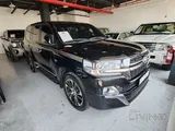 Toyota Land Cruiser VXR 2021 V8