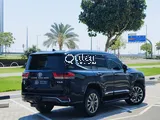 Toyota Land Cruiser VXR 2023