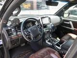 Toyota Land Cruiser VXR Black Edition 2018