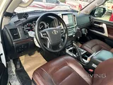 Toyota Land Cruiser VXR Grand Touring S 2020