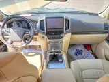 Toyota Land Cruiser VXS 2017 V8