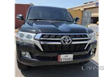Toyota Landcruiser 2018 GXR V8 black