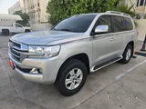 Toyota landcruiser GXR V6