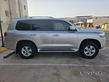Toyota landcruiser GXR V6