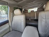 Toyota landcruiser GXR V6