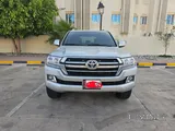 Toyota landcruiser GXR V6