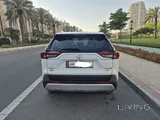 TOYOTA RAV 4 2025