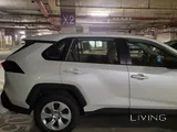 TOYOTA RAV4 2023