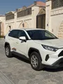 تويوتا RAV4 4x2 للبيع