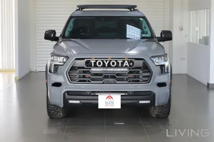 Toyota Sequoia SR5 2023