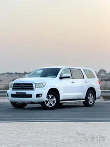 Toyota Sequoia  2010