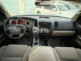 Toyota Sequoia 2011
