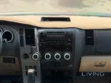 Toyota Sequoia 2012