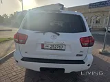 تويوتا سيكويا 2014