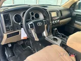 Toyota Sequoia 2015