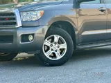 Toyota Sequoia 2015 – 4x4 Capability, Excellent Condition