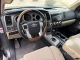 Toyota Sequoia SR5 2014