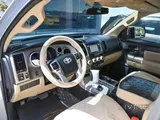 Toyota Sequoia SR5 2016