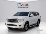 Toyota Sequoia Standard 2011 V8