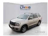 Toyota Sequoia Standard 2014 V8