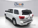 Toyota Sequoia Standard 2014 V8