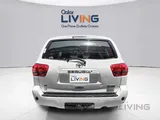 Toyota Sequoia Standard 2014 V8