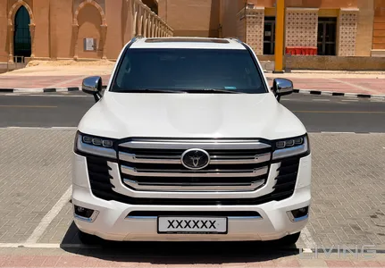 Toyota Land Cruiser VXR 2023