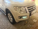 ميتسوبيشي باجيرو للبيع بشكل عاجل