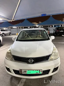 Nissan Tiida 1.8L 2012