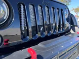 V8 HEMI POWERED - Jeep Wrangler JKU