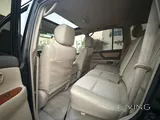 Very good condition Land cruiser 2006 only 298000 km