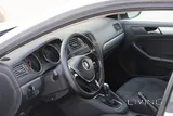 Volkswagen - JETTA  2016