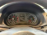 Volkswagen passat 2016 - lady use