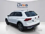 Volkswagen Tiguan Standard 2023 V4