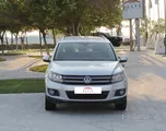 Volkswagen - Tiguan TSI  2016