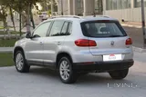 Volkswagen - Tiguan TSI  2016