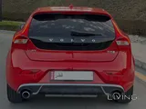 فولفو V40 / حالة ممتازة / هاتشباك أوروبية فاخرة / كامل المواصفات