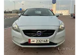VOLVO V40 T5