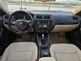 VW Jetta SEL Full options 2,5L