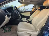 VW Jetta SEL Full options 2,5L