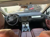 VW Touareg- R Line