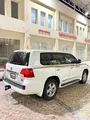 لاند كروزر VXR موديل 2013 بحالة ممتازة كامل المواصفات