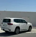 VXR تيربو مزدوج
محرك V6
موديل 2023
مسافة 90,000 كم
مالك أول
لا حوادث
حماية 13,000
السعر 264,000