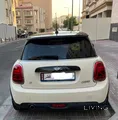 Well maintained Mini Cooper