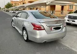 نيسان ألتيما سبورت إديشن 2.5 موديل 2013 بحالة جيدة