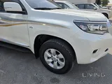 White colour Toyota Prado V6, 2023