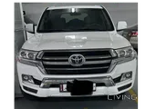 White Land cruiser good condition 