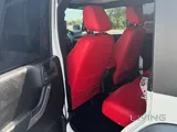 Wrangler Lovers إلى عشاق الرانغلر