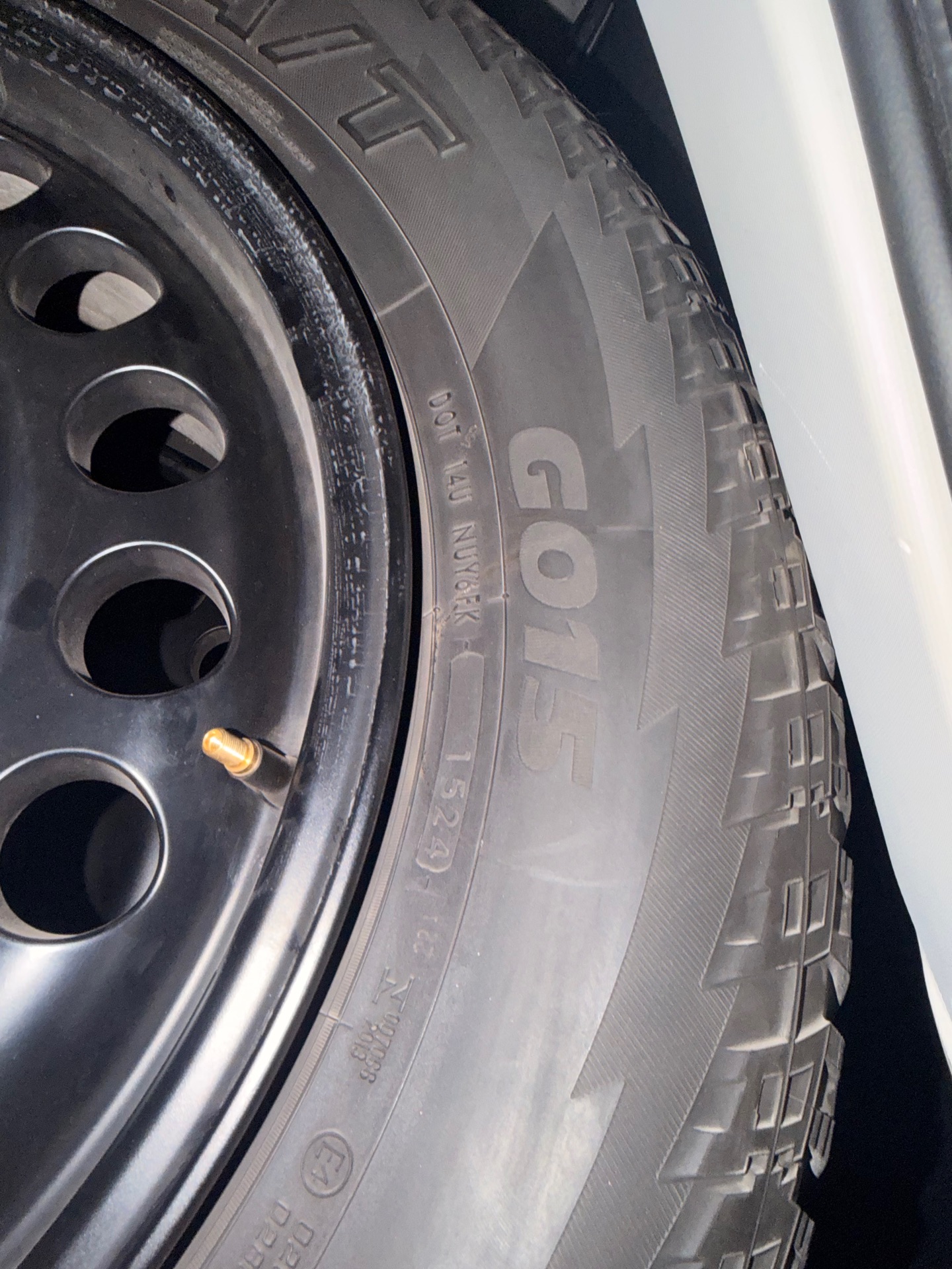 4 rings (rims) + 4 tyres + 4 spacers